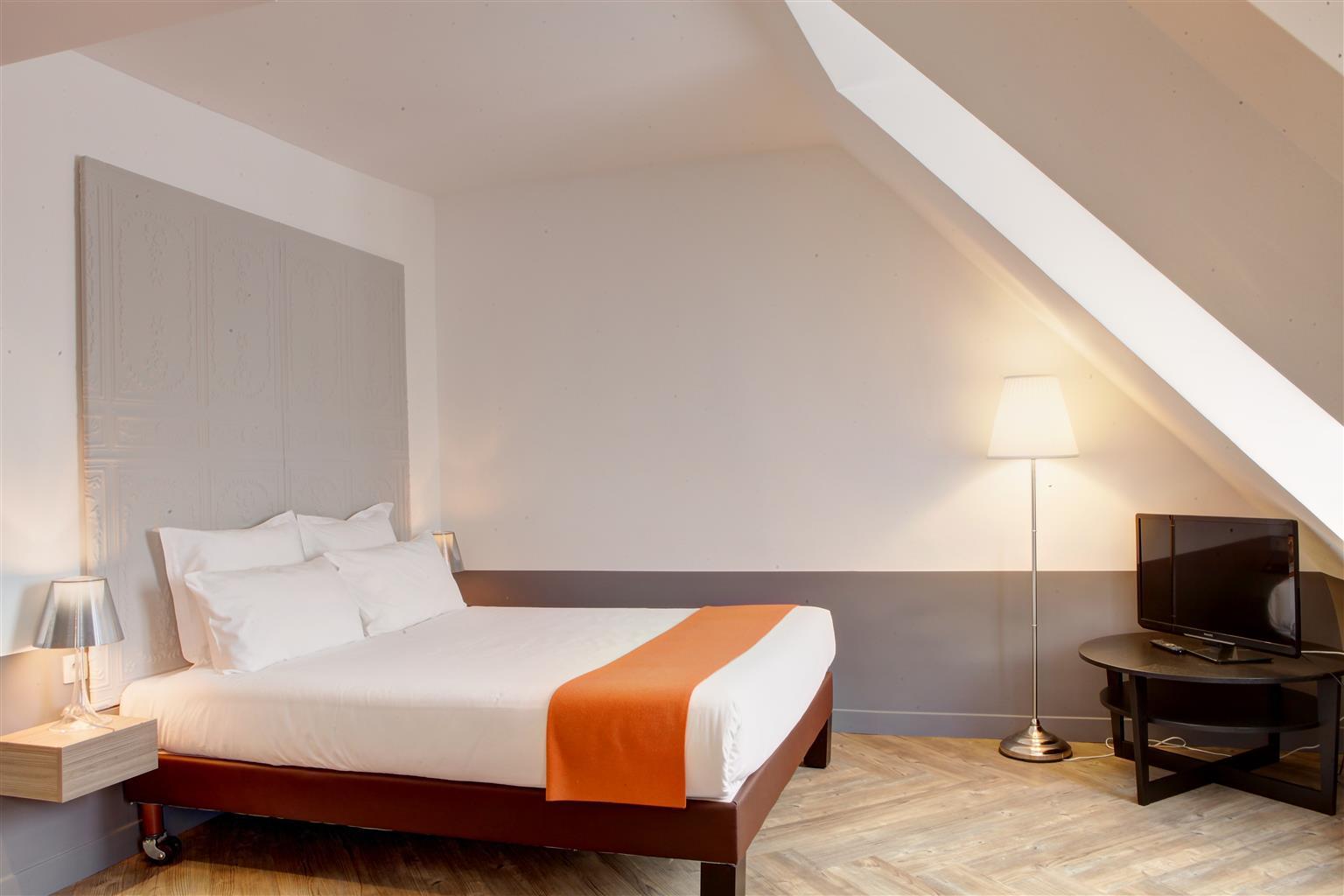 Contact Hotel Alize Montmartre Paryż Zewnętrze zdjęcie