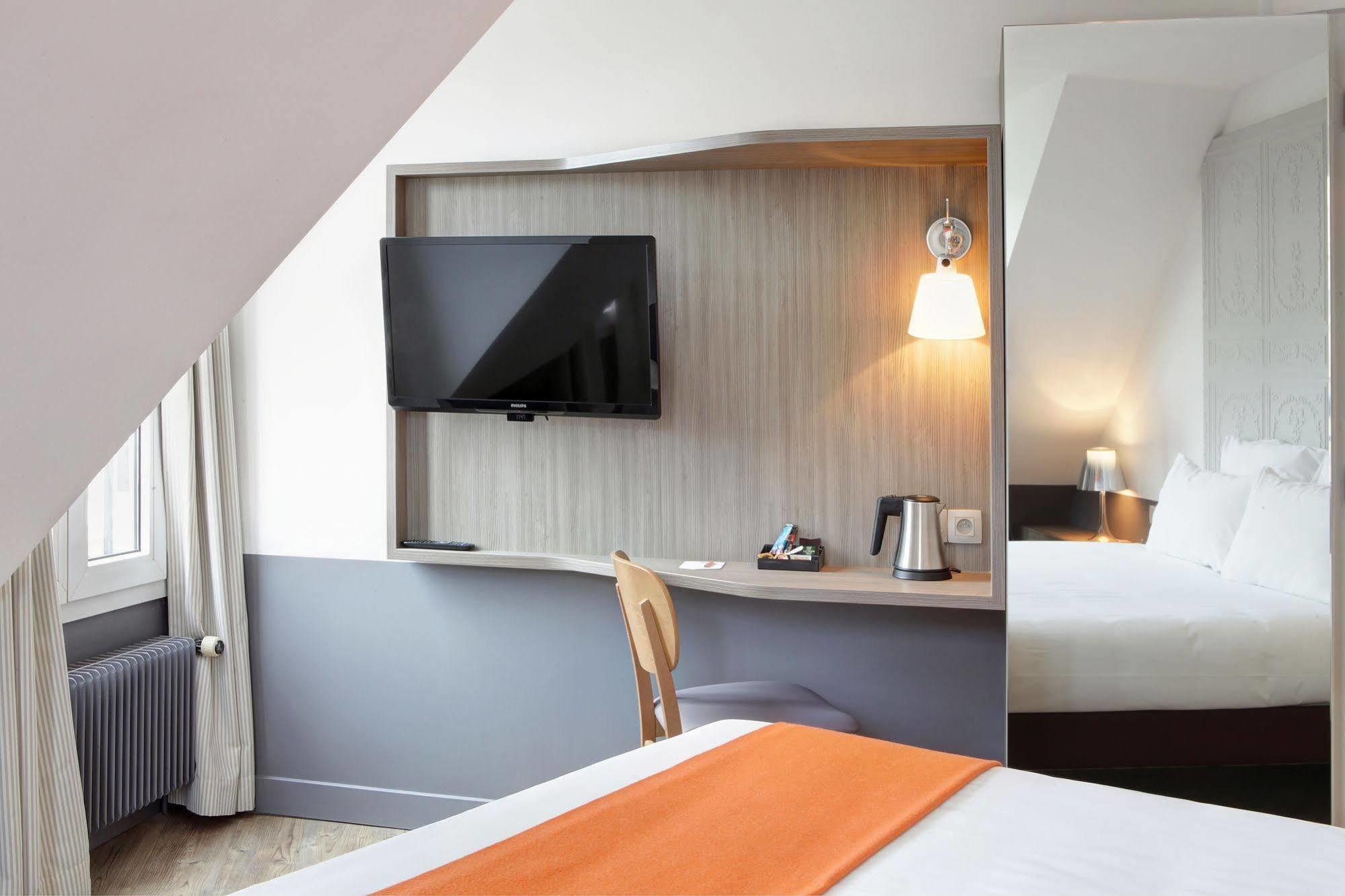 Contact Hotel Alize Montmartre Paryż Zewnętrze zdjęcie